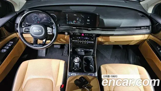 Kia Carnival 2022 — Фото 7/20