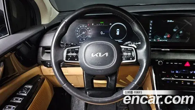 Kia Carnival 2022 — Фото 14/20