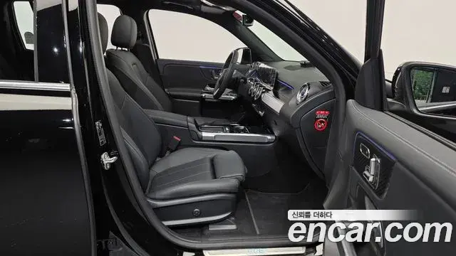 Mercedes-Benz EQB 2025 — ფოტო 23/30