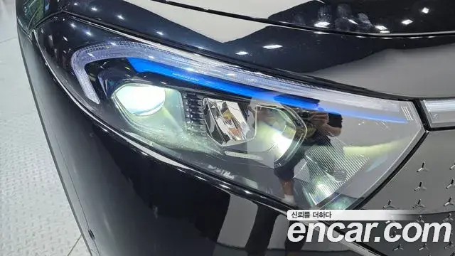 Mercedes-Benz EQB 2025 — ფოტო 26/30