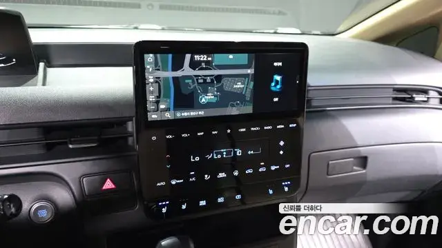 Hyundai Staria 2022 — Şəkil 24/31