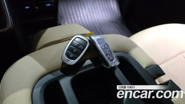 Hyundai Staria 2022 — Şəkil 29/31
