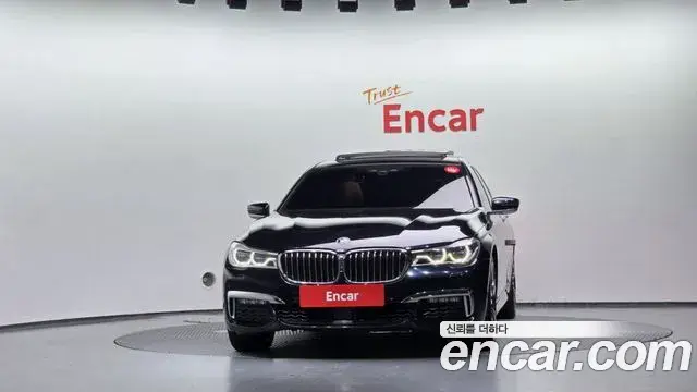 BMW 7 Series 2018 — Фото 3/20