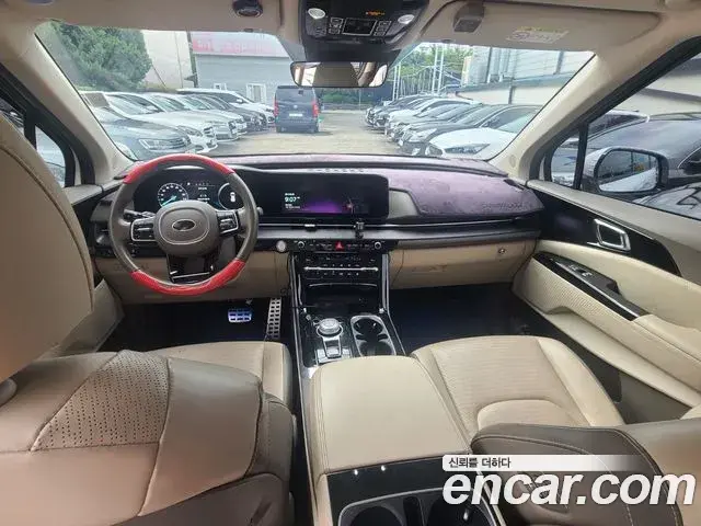 Kia Carnival 2021 — Фото 4/20