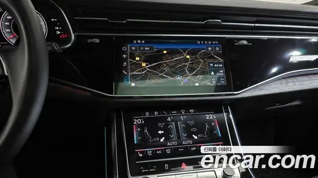 Audi Q7 2023 — Фото 11/20