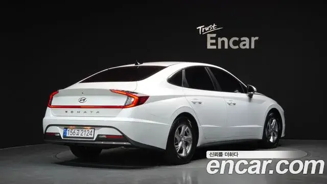 Hyundai Sonata 2022 — Фото 2/20
