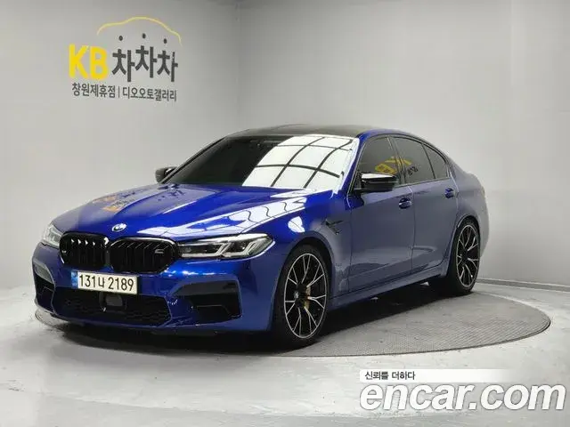 BMW M5 2021 — Фото 1/18