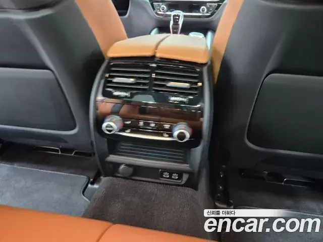 BMW M5 2021 — Фото 16/18