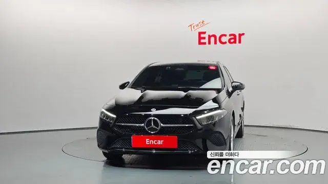 Mercedes-Benz A-Class 2024 — Фото 3/20