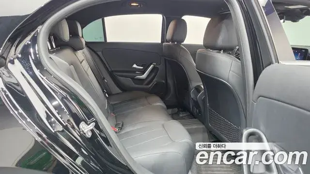 Mercedes-Benz A-Class 2024 — Фото 11/20