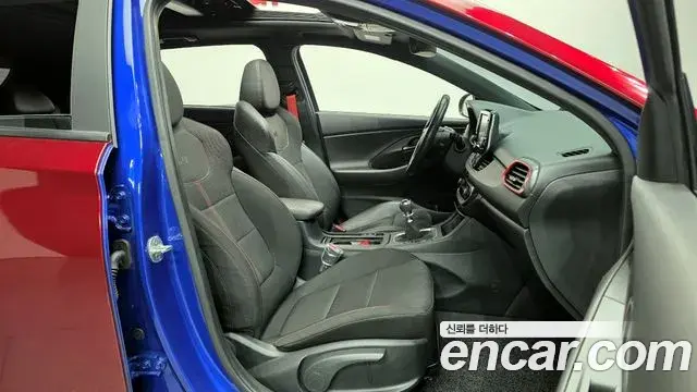 Hyundai i30 2019 — Фото 11/20