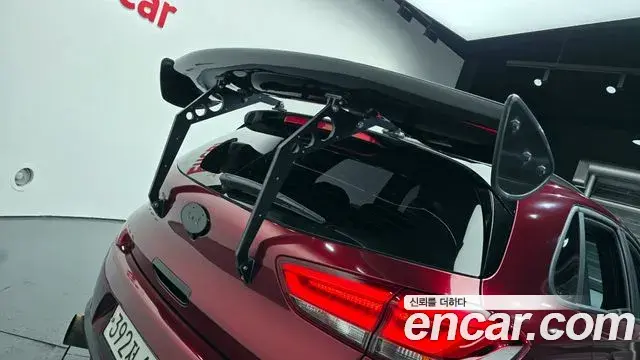 Hyundai i30 2019 — Фото 19/20