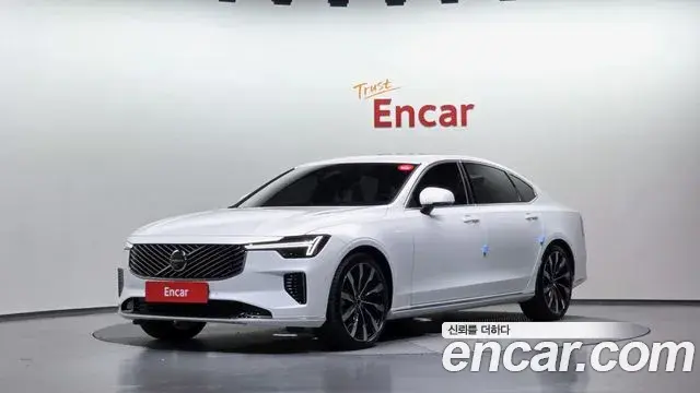 Volvo S90 2025 — Фото 1/20
