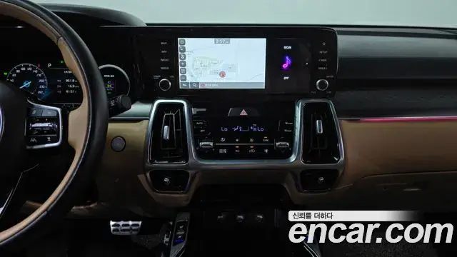 Kia Sorento 2022 — Фото 13/20