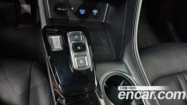 Hyundai Sonata 2021 — Фото 9/20