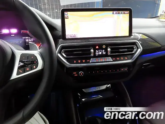 BMW X4 2023 — Фото 14/20