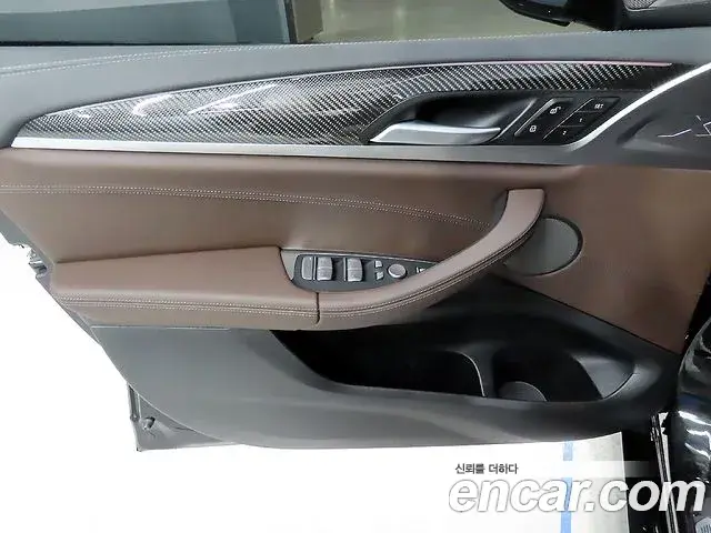 BMW X4 2023 — Фото 18/20