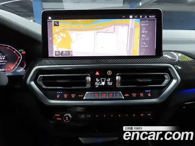 BMW X4 2023 — Фото 19/20