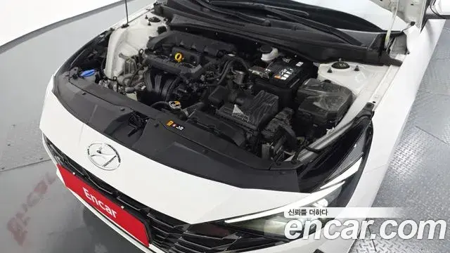 Hyundai Avante 2023 — Фото 6/20
