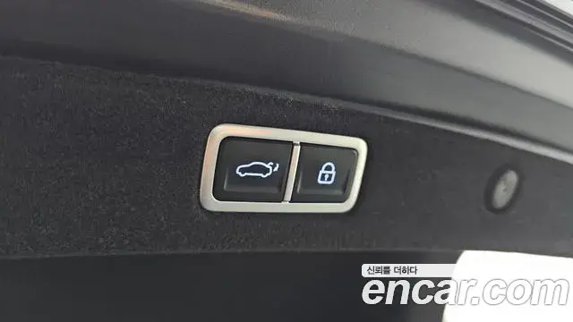 Hyundai Grandeur 2023 — Фото 20/20