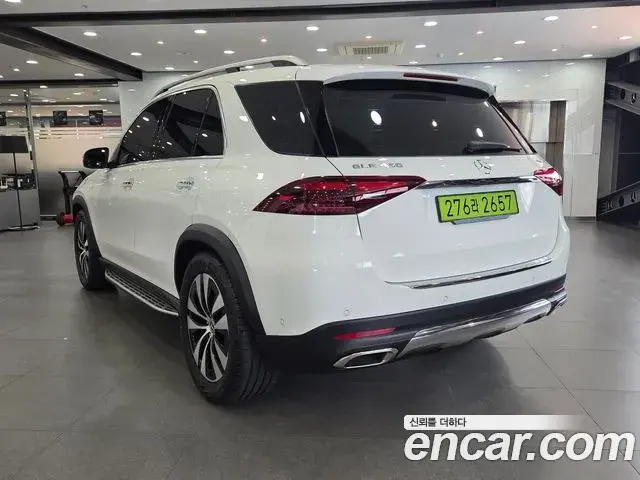 Mercedes-Benz GLE-Class 2026 — Фото 5/18