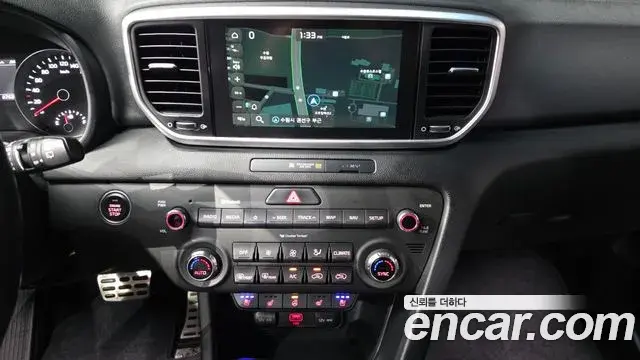 Kia Sportage The Bold 2021 — Фото 13/20