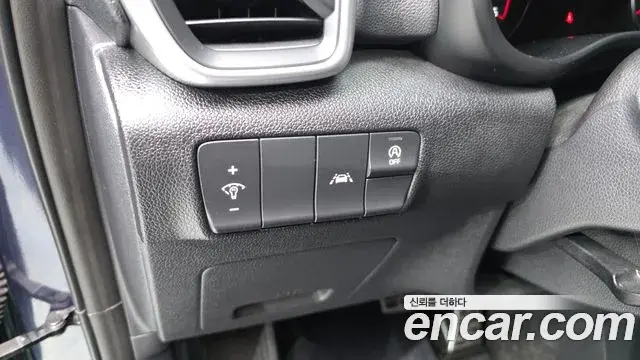 Kia Sportage The Bold 2021 — Фото 19/20