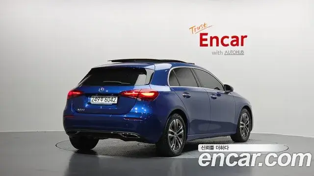 Mercedes-Benz A-Class 2024 — ფოტო 18/32