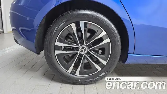 Mercedes-Benz A-Class 2024 — ფოტო 20/32