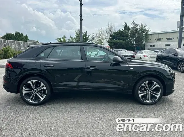 Audi Q7 2026 — Şəkil 10/20
