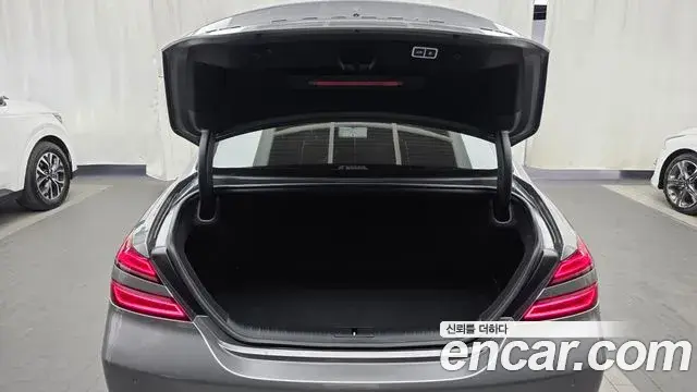 Genesis G70 2021 — Şəkil 17/20