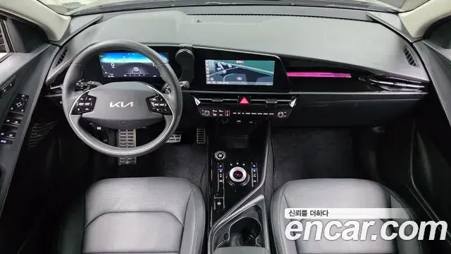 Kia Niro 2023 — Фото 7/20
