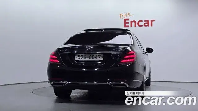 Mercedes-Benz S-Class 2019 — Фото 3/20