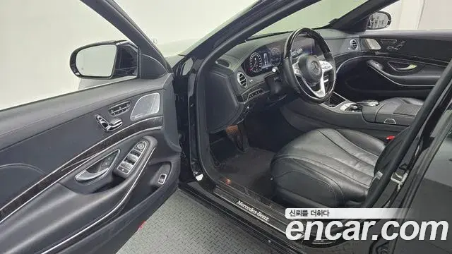 Mercedes-Benz S-Class 2019 — Фото 8/20