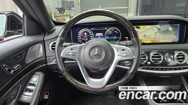 Mercedes-Benz S-Class 2019 — Фото 14/20