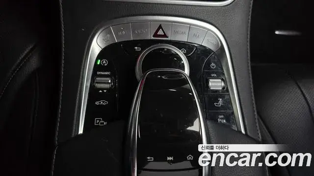 Mercedes-Benz S-Class 2019 — Фото 19/20