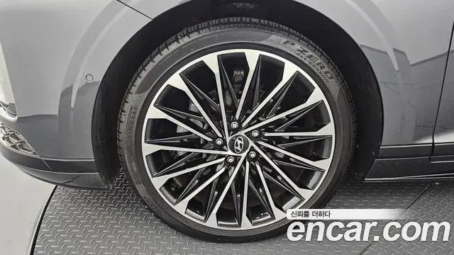 Hyundai Grandeur 2026 — Фото 5/20