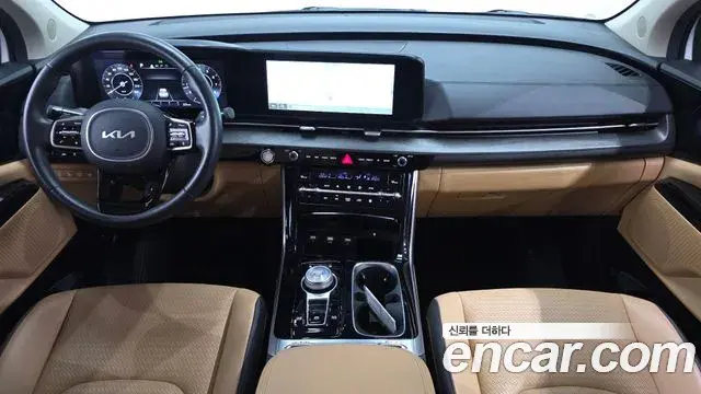 Kia Carnival 2023 — Фото 7/20