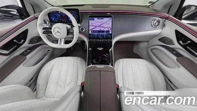 Mercedes-Benz EQS 2022 — Photo 7/33