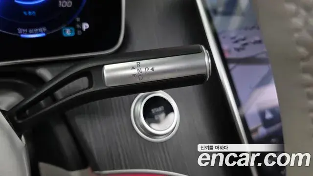 Mercedes-Benz EQS 2022 — Photo 6/33