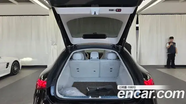 Mercedes-Benz EQS 2022 — Photo 32/33