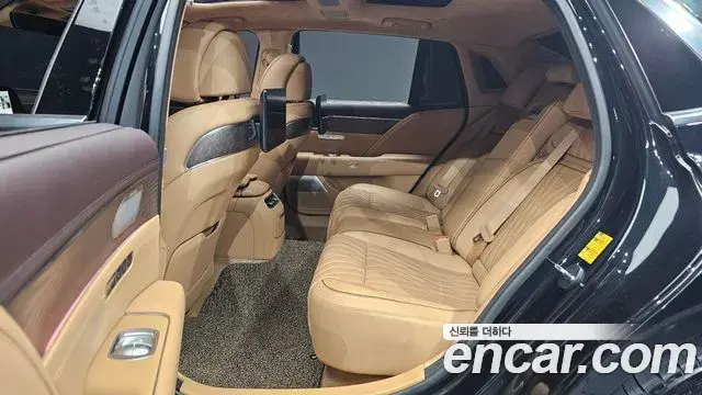Genesis G90 2023 — Фото 11/20
