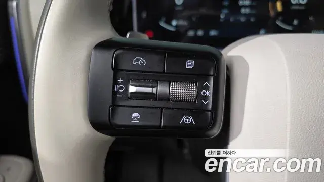 Hyundai Santa Fe 2025 — Фото 15/20