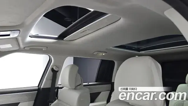 Hyundai Santa Fe 2025 — Фото 16/20
