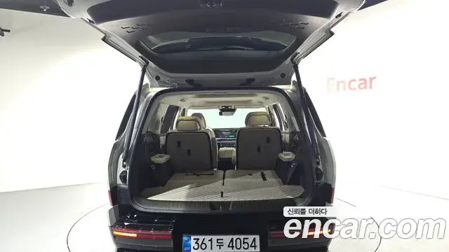 Hyundai Santa Fe 2025 — Фото 18/20