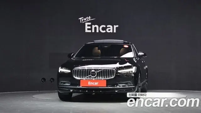 Volvo S90 2022 — Фото 3/20