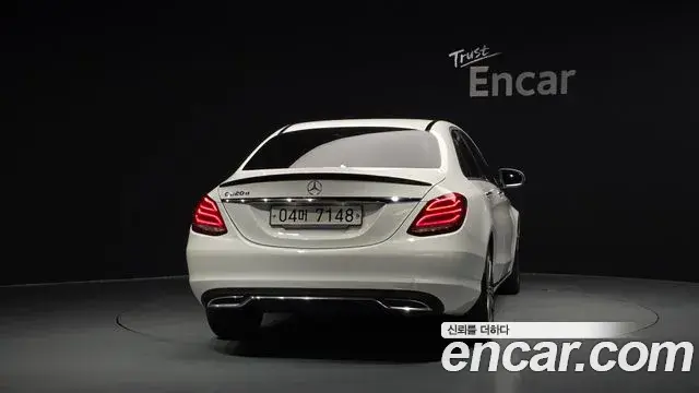 Mercedes-Benz C-Class 2018 — Фото 4/20
