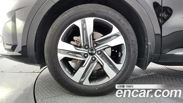 Kia Sorento 2020 — Фото 5/20