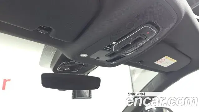 Audi Q7 2021 — Фото 18/20