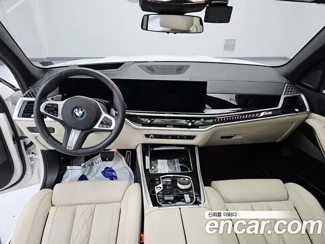 BMW X5 2025 — Фото 10/19